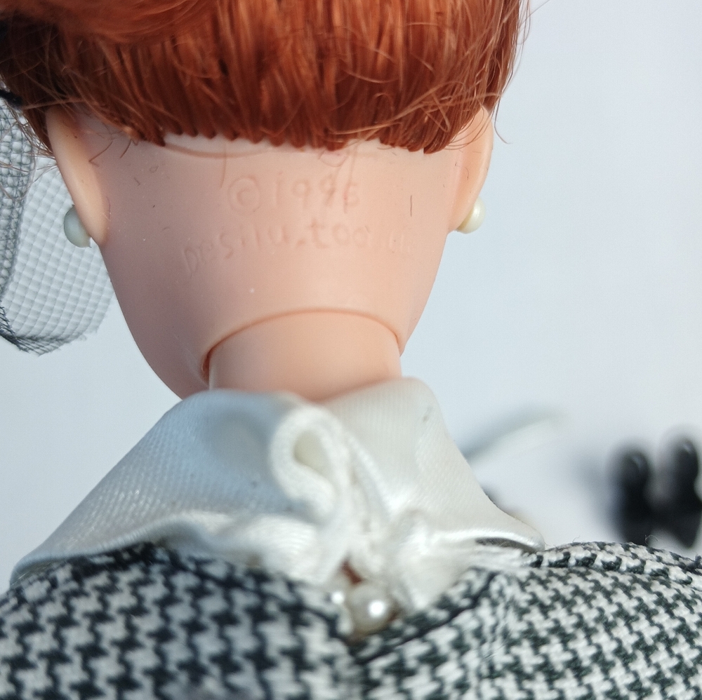 I Love Lucy Doll Lucy Does A TV Commercial Lucille Ball Barbie TV show - Picture 9 of 13